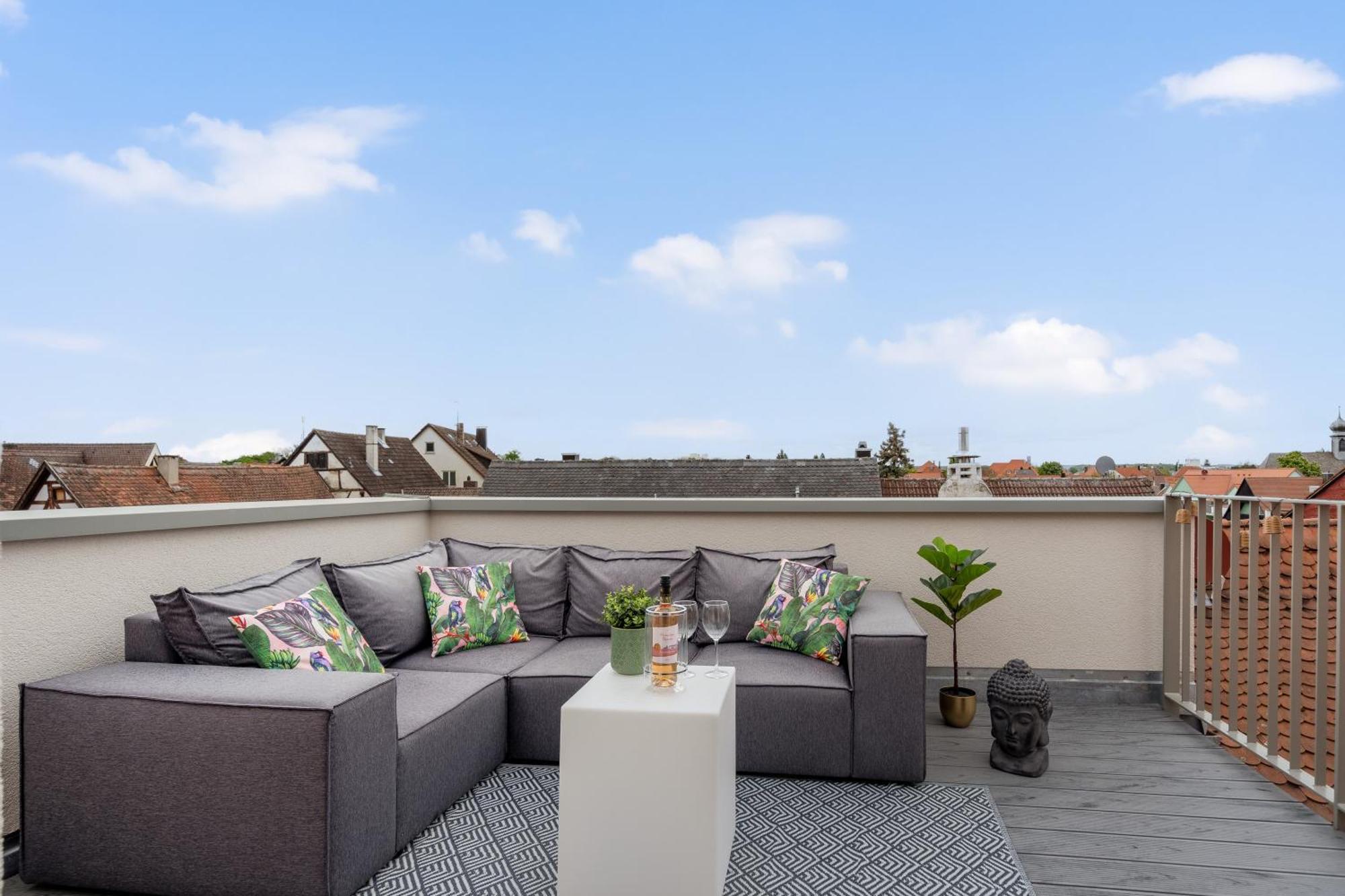 Namaste Homes - Ferienwohnung Mit Dachterrasse Bad Windsheim Dış mekan fotoğraf