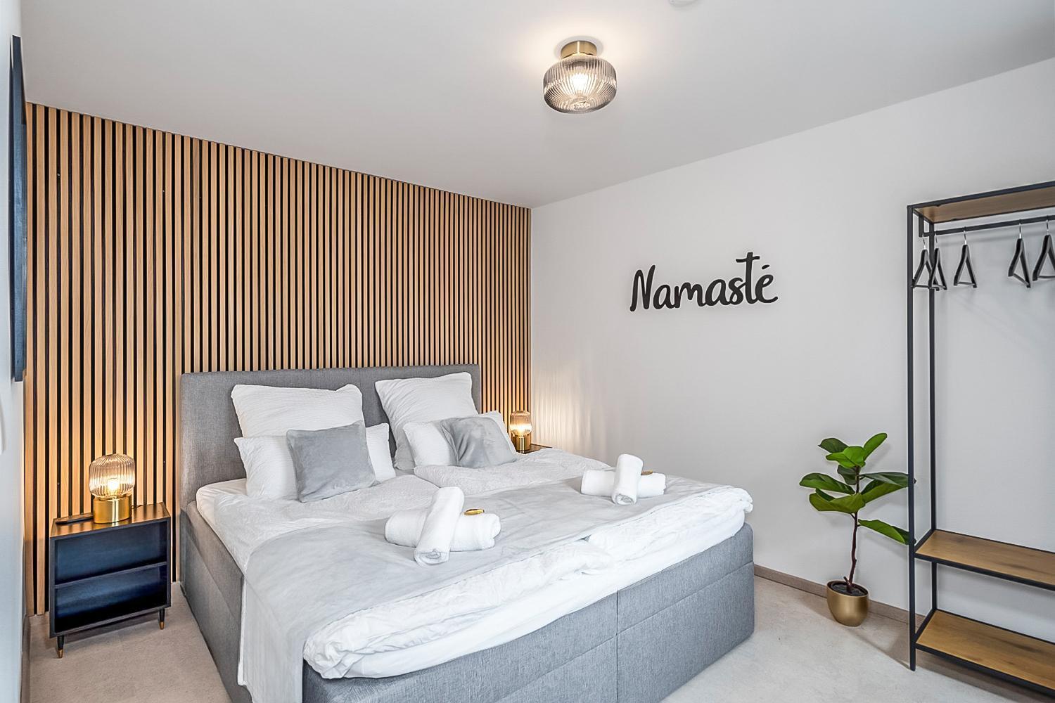 Namaste Homes - Ferienwohnung Mit Dachterrasse Bad Windsheim Dış mekan fotoğraf